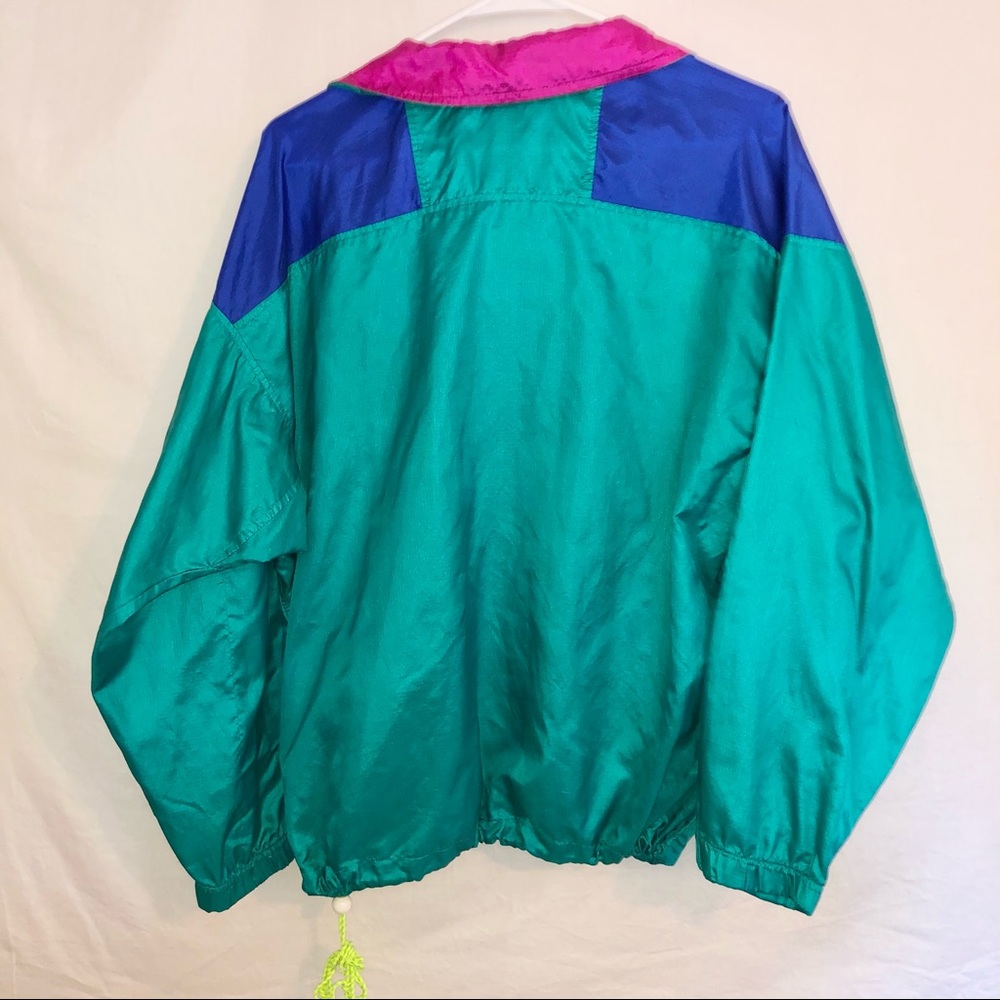 SOLD - vintage windbreaker - Picture 2 of 4